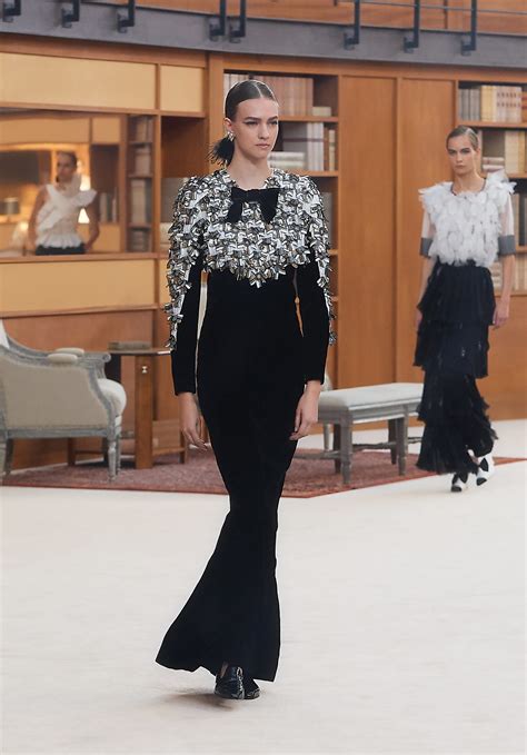 chanel haute couture fall winter 2019|Chanel evening dresses 2016.